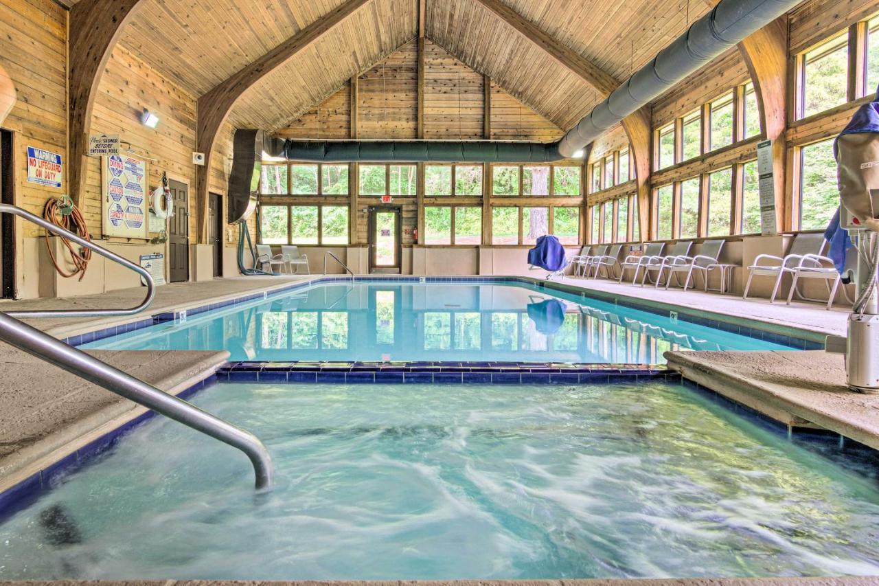 Studio With Resort Amenities 1 Mi To Лейк Люр Екстериор снимка