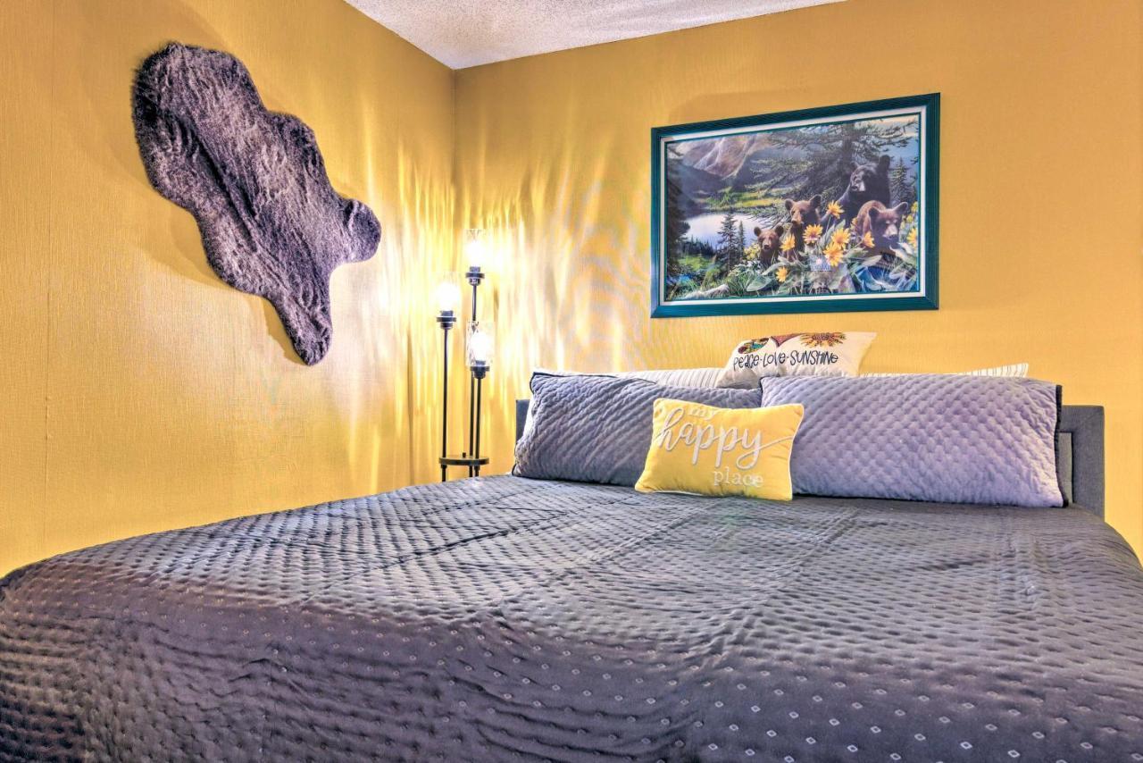Studio With Resort Amenities 1 Mi To Лейк Люр Екстериор снимка
